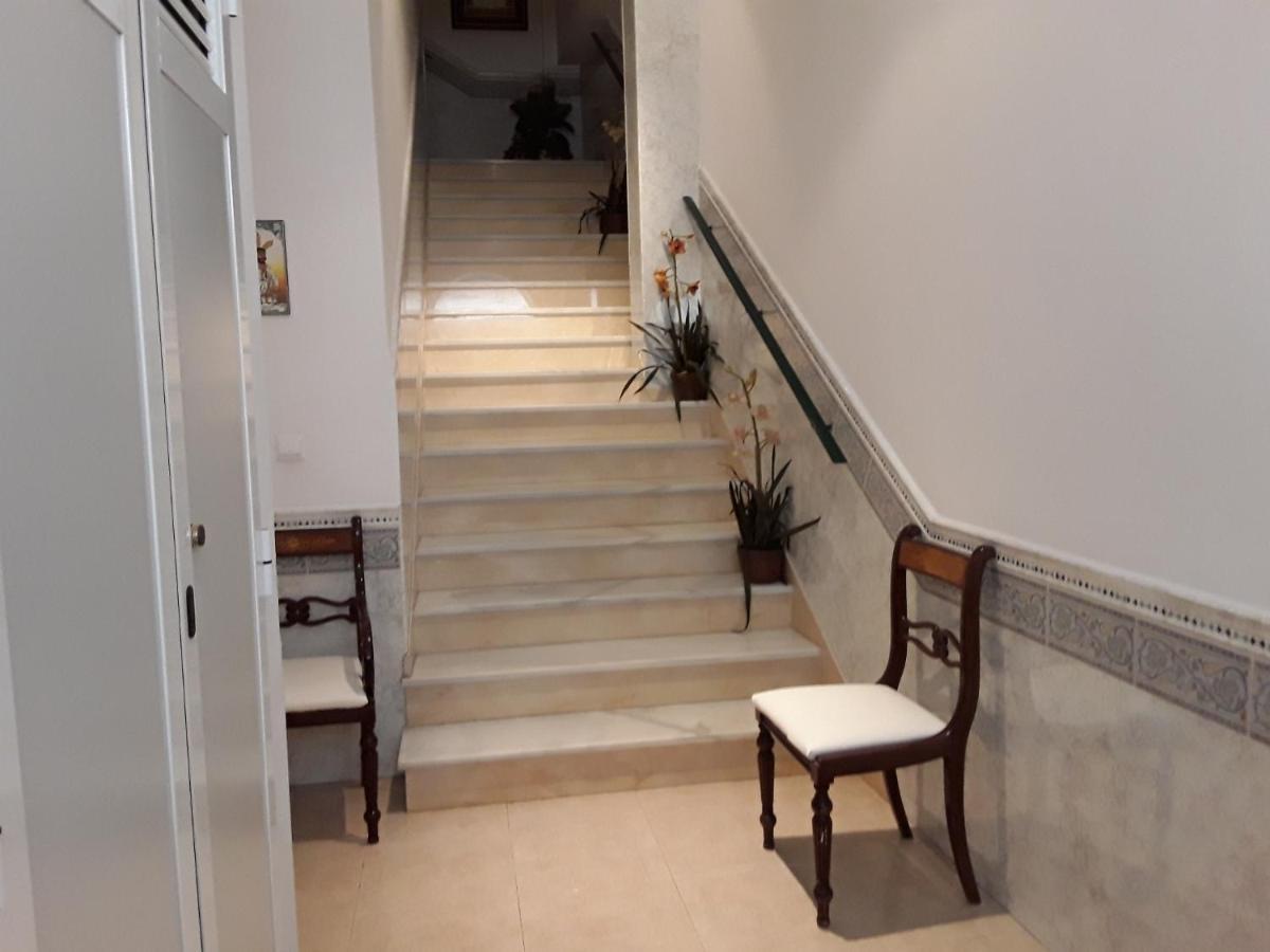Apartamentos Vicenta Carihuela By Playa Miguel Торемолинос Екстериор снимка